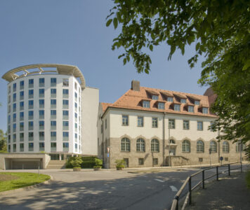 Turm Bahnhofplatz 1a
