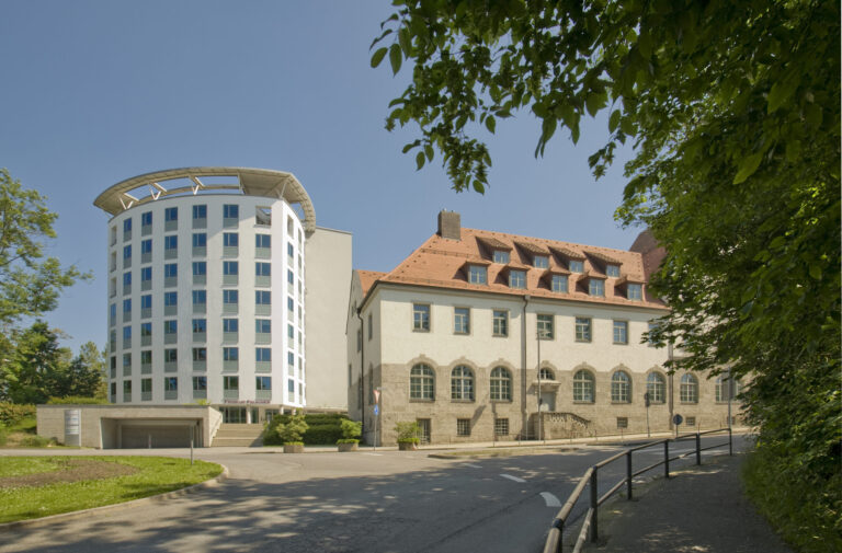 Turm Bahnhofplatz 1a